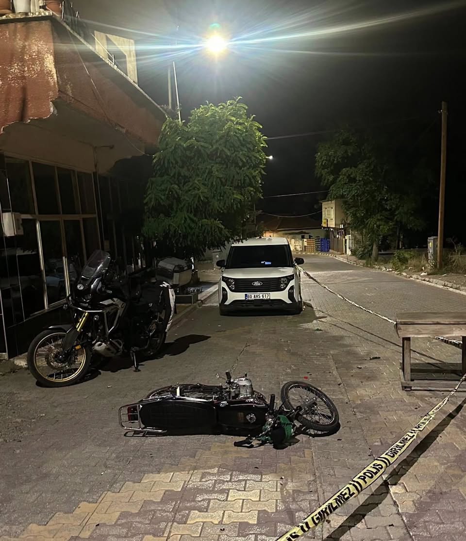 Düziçi’nde Molotoflu Saldırı Girişimi Polise Takıldı: 3 Tutuklama Osmaniye’nin Düziçi ilçesi...